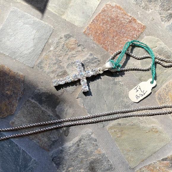 Sterling Silver CZ Cross Chain - Picture 6 of 15